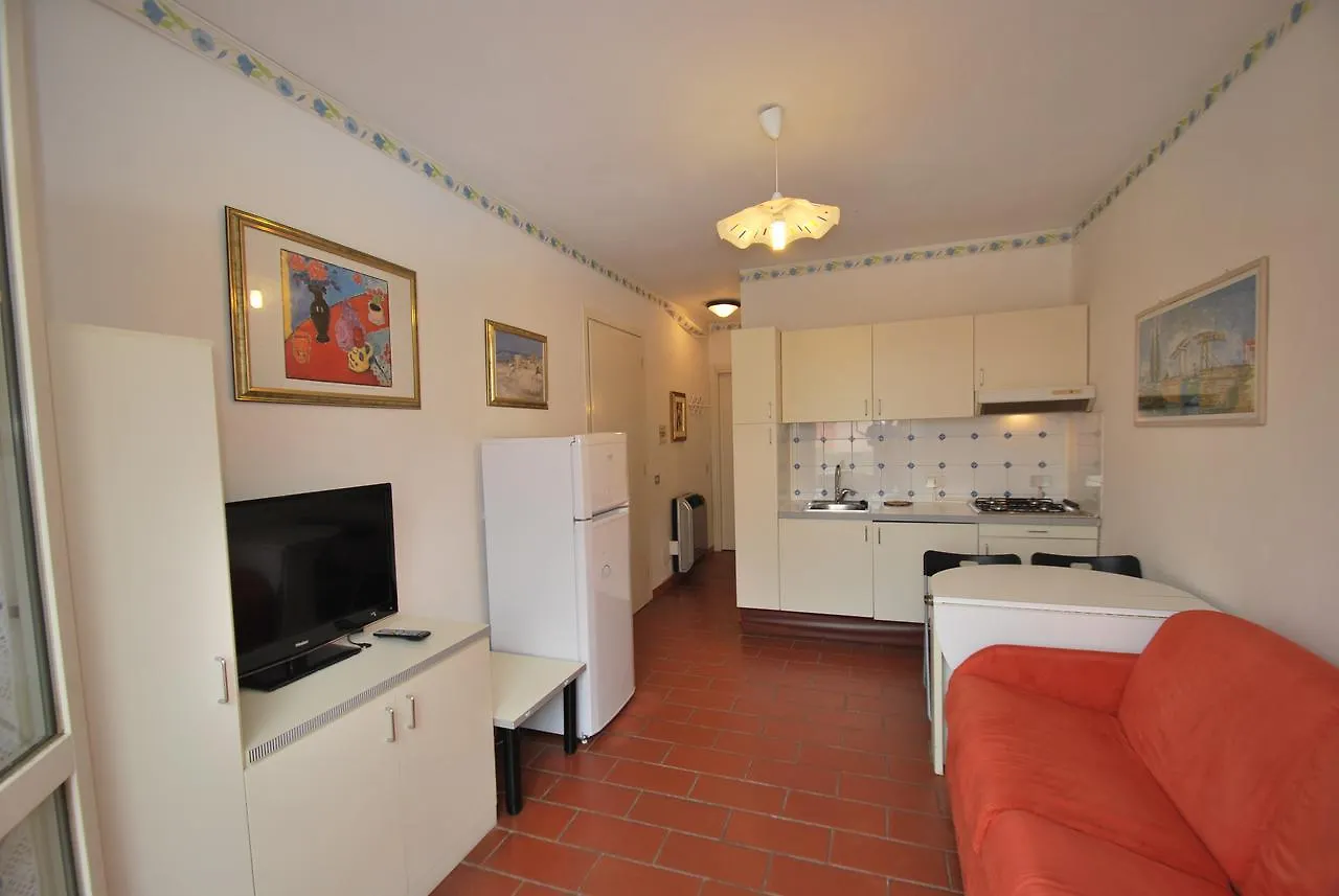 Bilocali Solaris - Vicini Al Mare Con Clima E Posti Auto Apartment Marina di Campo Italy